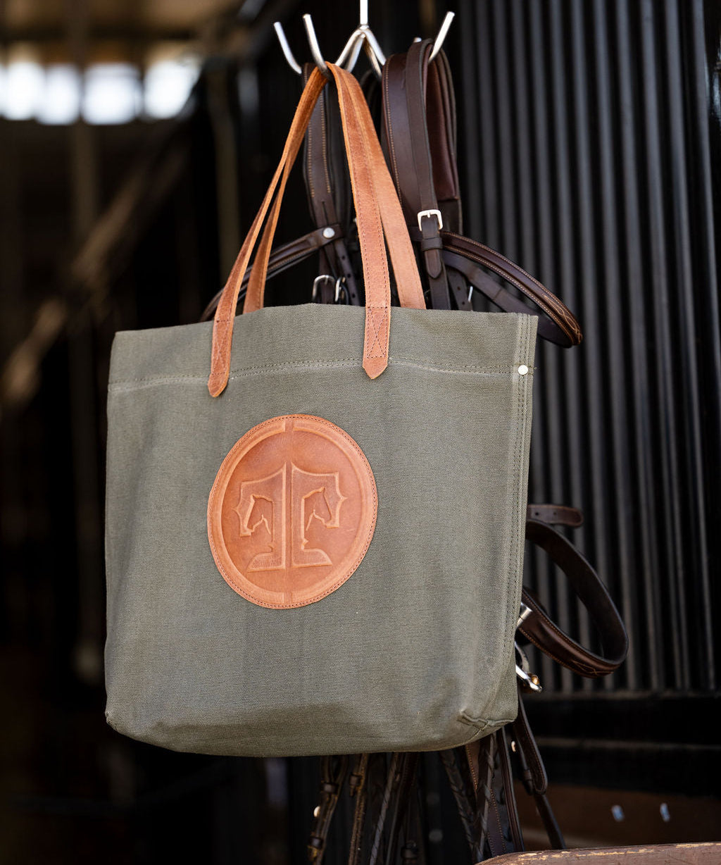 Tucker Tweed Equestrian 125.00 / 125.00 / 125.00 TTE BARN BAG
